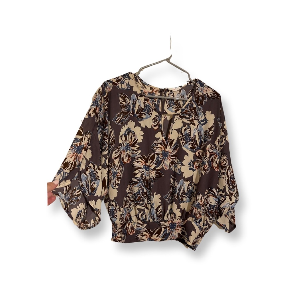 Women’s blouse Size M